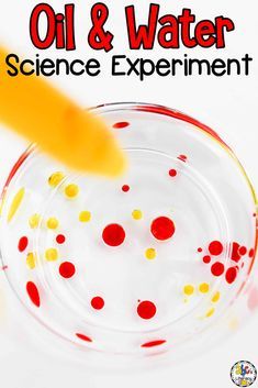 Rumble and Tumble Football Craft - Raising Little Superheroes Oil Experiment For Kids, Simple Experiments For Kids, Oil And Water Experiment, Science Expirements, Water Experiments For Kids, Butterflies Classroom, Science Experiments Kids Preschool, Water Science Experiments, Stem Lessons