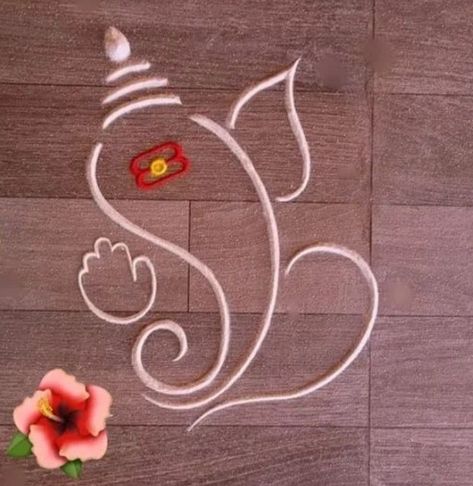 Rangoli Designs With Ganesha, Ganapathi Rangoli Designs, Ganesh Puja Rangoli, Ganesh Chaturthi Rangoli Designs Simple, Ganesha Kolam Design, Rangoli Designs Ganesha Easy, Meaningful Rangoli Designs, Rangoli Ganpati Designs, Simple Rangoli For Ganesh Chaturthi