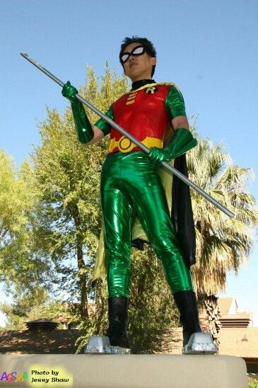 Teen Titans Robin cosplay Robin From Teen Titans, Cosplay Robin, Robin Teen Titans, Teen Titans Cosplay, Teen Titans Robin, Robin Costume, Robin Cosplay, Dc Cosplay, Teen Titan