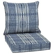 60s Beach House, Outdoor Lounge Cushions, 60s Beach, Screened In Porch Ideas, Patio Refresh, Couch Makeover, Patio Decor Ideas, Outdoor Lounge Chair Cushions, Lounge Chair Cushions