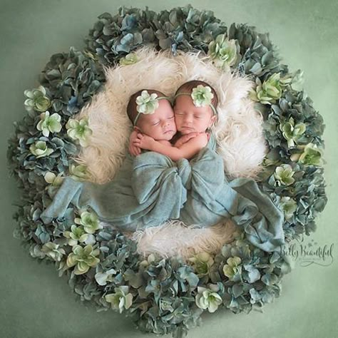 Twin Photo Ideas, Newborn Babies, Photo Ideas, Twins, Wreath, For Sale