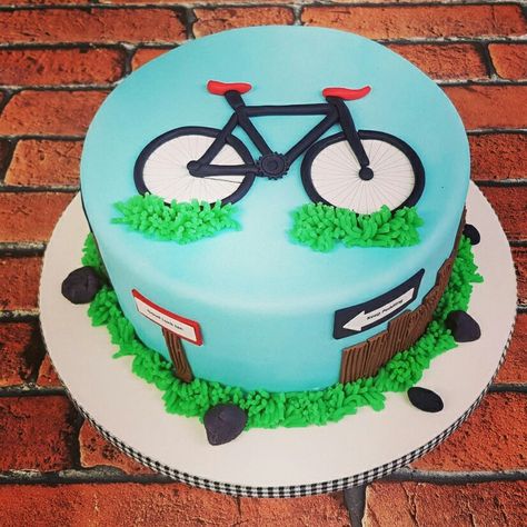 Cycle Cake Design, Bicycle Cake Ideas, Cycle Theme Cake, Bicycle Theme Cake, Cycling Cake, Bicycle Cake, Bike Cake, Bike Cakes, Bike Party