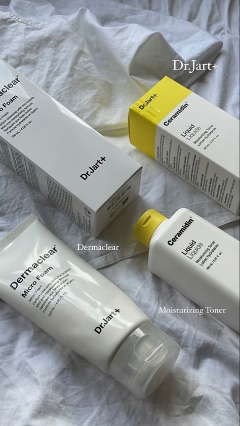 Cosmetics Ideas, Dr Jart, Skin Clear, Moisturizing Toner, Beauty Care Routine, Care Routine, Beauty Blogger, Beauty Care, Clear Skin