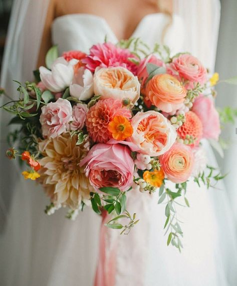 Coral Bridal Bouquet, Bridal Bouquet Coral, Colorful Bridal Bouquet, Bright Wedding Flowers, Orange Wedding Flowers, Pantone Color Of The Year, Wedding Mood, Michigan Wedding, Bride Bouquets