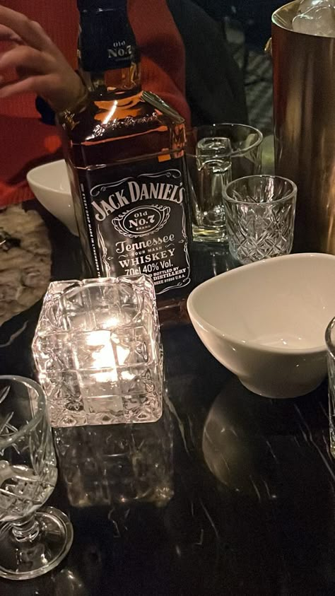 Jack Daniels Drinks Aesthetic, Jack Daniels Fake Story, Jack Daniels Aesthetic, Jack Denial, Alfonso Coke, Jack Daniel Aesthetic, Jack Daniels Party, Remo Falcone, Jack Daniels Drinks