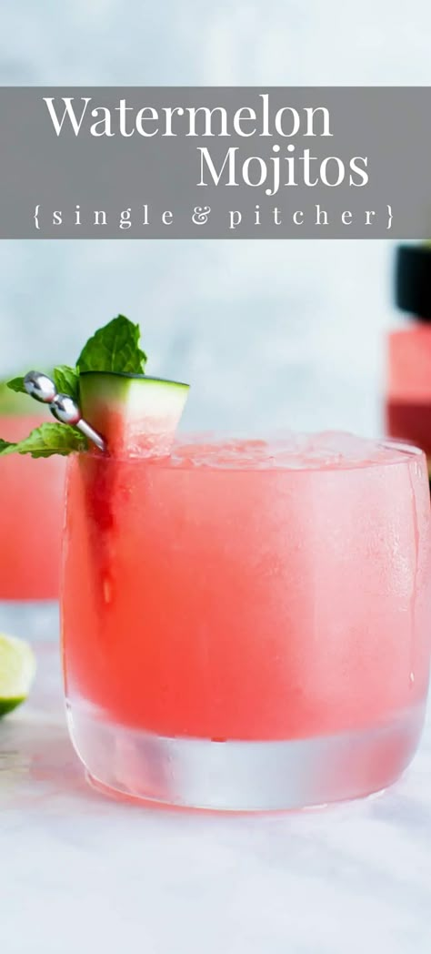 Watermelon Mixed Drinks, Watermelon Alcohol, Watermelon Mojito Recipe, Pitcher Margarita Recipe, Happy Hour Food, Watermelon Cocktail, Watermelon Mojito, Watermelon Drink, Mojito Recipe