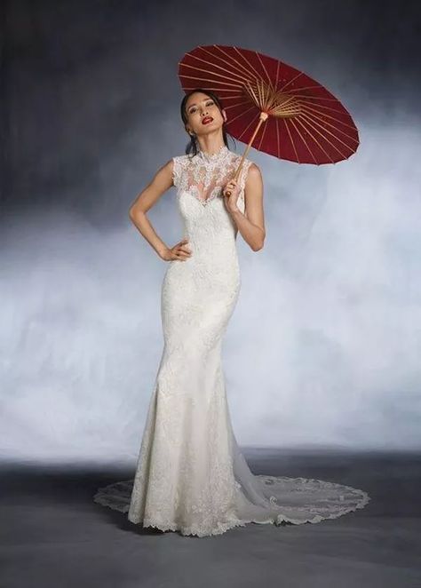 Mulan is listed (or ranked) 4 on the list 25 Gorgeous Wedding Dresses Inspired By Disney Mulan Wedding, Disney Wedding Gowns, Disney Inspired Wedding Dresses, Disney Princess Wedding Dresses, Asian Inspired Wedding, Inspired Wedding Dress, Disney Princess Wedding, Hayley Paige Wedding Dress, Debut Ideas