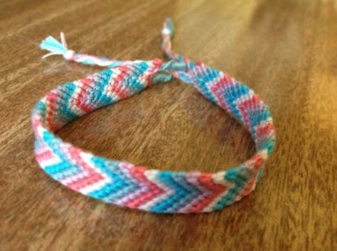 Pink,blue,purple,and white chevron bracelet-$4.00 Blue And Pink Friendship Bracelet, Purple Chevron Bracelet, Frendship Bracelets, Preppy Jewelry, Friendship Bracelets Designs, Chevron Bracelet, Bracelets Patterns, Bracelet Ideas, String Bracelet