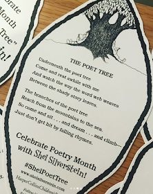 The Library Voice: Plant A Poet Tree & Watch It Grow For Poetry Month In Your Community Too! Poet Tree Bulletin Board, Poetry Month Bulletin Board Ideas, National Poetry Month Bulletin Board, Poetry Month Bulletin Board, Bulletin Board Tree, Family Library, Spanish Education, Poetry Tea, Library Space