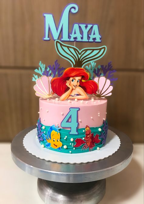 Bolo Ariel, Little Mermaid Birthday Cake, Little Mermaid Cake, Ariel Cake, Ariel Birthday Party, Pig Birthday Cakes, Little Mermaid Cakes, Disney Princess Cake, Mermaid Birthday Cakes