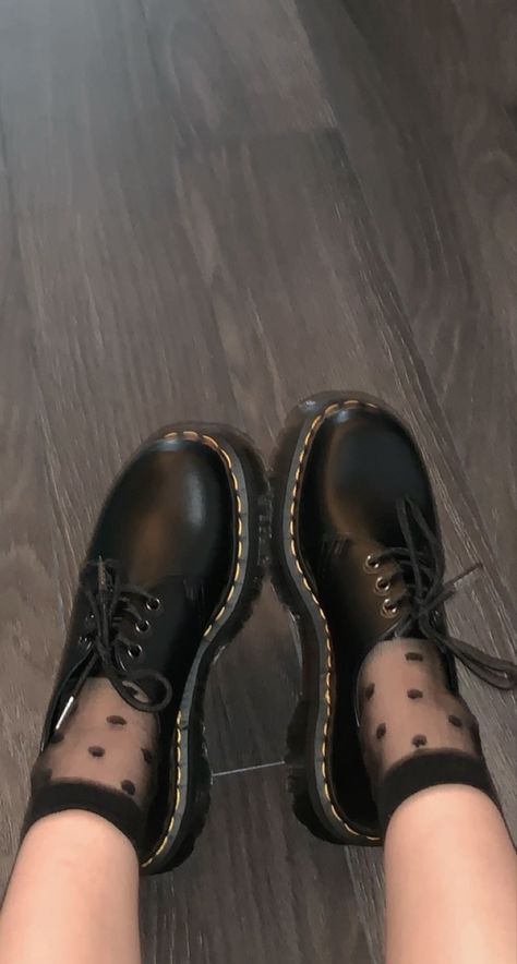 Dr Martens Shoes Women Outfit, Dr Marten Quad Outfit, Dr Martens 8065 Outfit, Doc Martens 1461 Outfit Women, Dr Martens Oxford Woman Outfit, Dr Marten Oxford Outfit Women, 1461 Quad Dr Martens Outfit, Platform Brogues Outfit, 1461 Platform Dr Martens Outfit