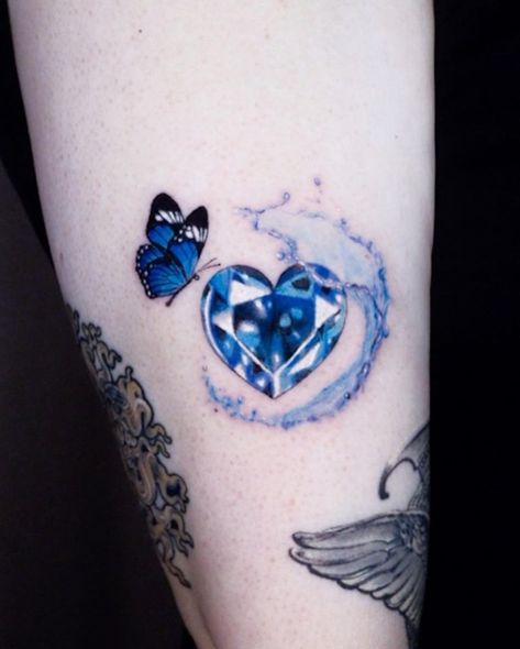 Small Blue Heart Tattoo, Heart Jewel Tattoo, Bling Tattoo, Jewellery Tattoo, Diamond Heart Tattoo, White Bird Tattoos, Sparkle Tattoo, Wiccan Tattoos, Heart Of The Ocean