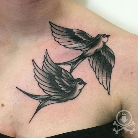 Awesome traditional style black and grey swallows tattoo by Rebecca G. #12ozstudios #team12oz #tattoos #tattooartist #swallows #traditionaltattoos #blackandgrey #blackwork #tattoosformen #tattoosforwomen 3 Swallow Bird Tattoo, Two Swallows Tattoo, American Traditional Swallows, Swallow Bird Tattoo Traditional, Two Swallows Tattoo Traditional, Swallow Tattoo Design, Bird Tattoos Arm, Swallow Bird Tattoos, Feather With Birds Tattoo