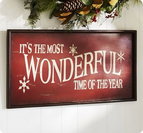 It�s the Most Wonderful Time of the Year Sign {Free Christmas Printable} Christmas Pallet Signs, Pottery Barn Christmas, Pallet Christmas, Pottery Barn Inspired, 12 December, Holiday Signs, Free Christmas Printables, Wonderful Time Of The Year, Christmas Wood