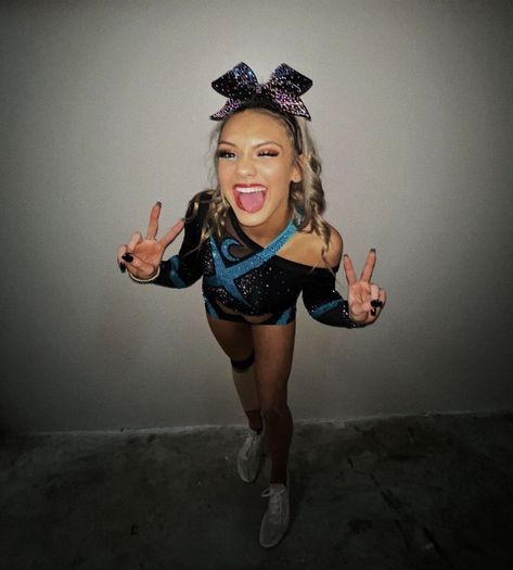 Lady Lightning, Allstar Cheer Makeup, Cheer Pics Aesthetic, Allstar Cheer Pictures, Bring It On Cheer, Cheer Makeup Competitive, Cheer Aesthetic Allstar, Ryan Cummings, Senior Elite Cheer Extreme