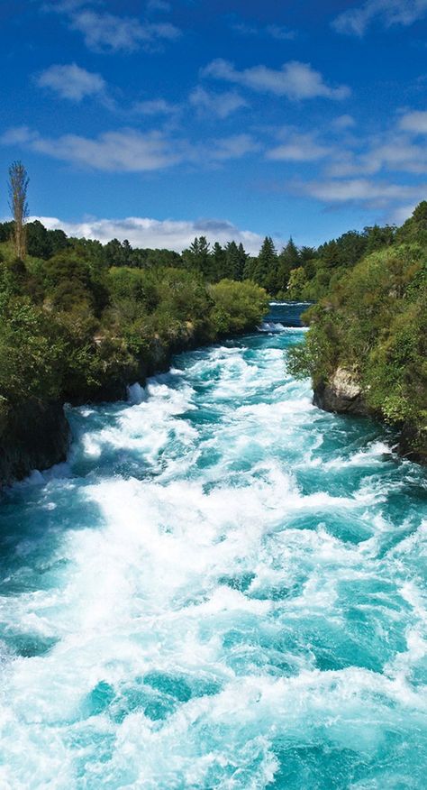 NZ - Taupo - Huka Falls.•most clear,gorgeous colour,How water should be.✔️hi NZ New Zealand Scenery, Huka Falls, Palawan Island, Nz Travel, New Zealand Landscape, New Zealand North, New Zealand Travel, Vanuatu, Places Around The World