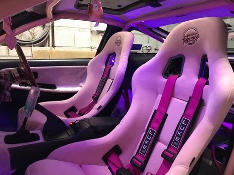 Best Cars To Modify, Pink Wrapped Car Interior, Genesis Car Aesthetic, Racing Seats Cars, Car Wraps Ideas Design, Y2k Cars, Pink Cars, Pink Car Accessories, Girly Car Accessories