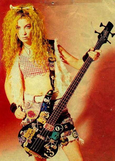 White Zombie Sean Yseult, Heavy Metal Girl, White Zombie, Women Of Rock, Guitar Girl, Rock Of Ages, Rob Zombie, Female Musicians, Women In Music