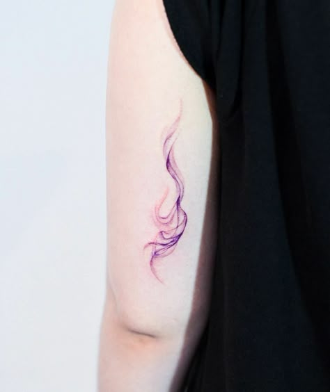 Are you a minimalist and looking for designs that suit this trait of yours? You are in luck as we present the best handpicked minimalist fire symbol designs Minimalist Fire Tattoo, Fire Tattoo Ideas, Fire Tattoos, Fire Symbol, Purple Tattoos, Abstract Tattoo Designs, Tatoo Inspiration, Flame Tattoos, Sibling Tattoos