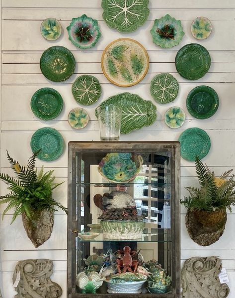 Wall Plate Display, Staging Vignettes, Plate Wall Display, Cabbage Ware, Antique Booth Displays, Colorful Pottery, Vintage Dishware, Old Plates, Majolica Pottery