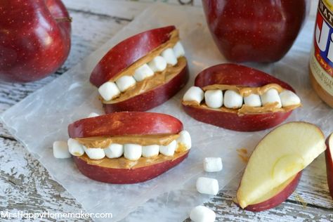 Doctor and Dentist Theme Homeschool Preschool Apple Smiles, Toddler Snack Ideas, Toddler Snack, Healthy Afternoon Snacks, Preschool Snacks, Popular Snacks, Good Smoothies, Toddler Snacks, Easiest Apples