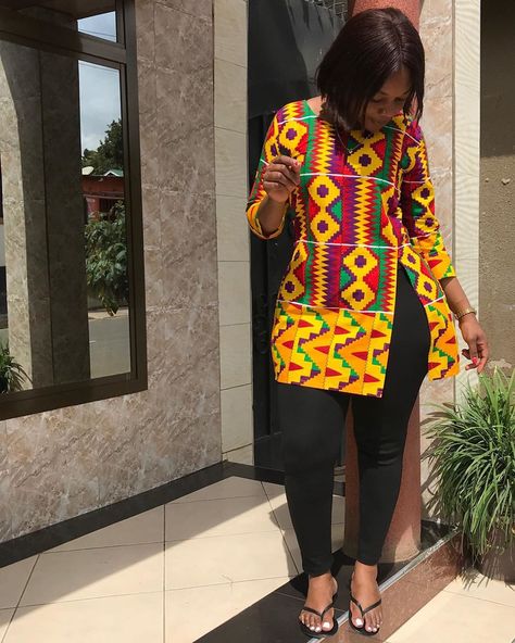 Ankara Trending Styles #2019 African Design Blouses, Ankara Shirt For Ladies, Ankara Top Designs For Ladies, Kitenge Blouses For Women, African Print Shirts For Ladies, Kitenge Tops For Ladies, Kitenge Blouse Designs, Kitenge Tops Designs, Ankara Trending Styles