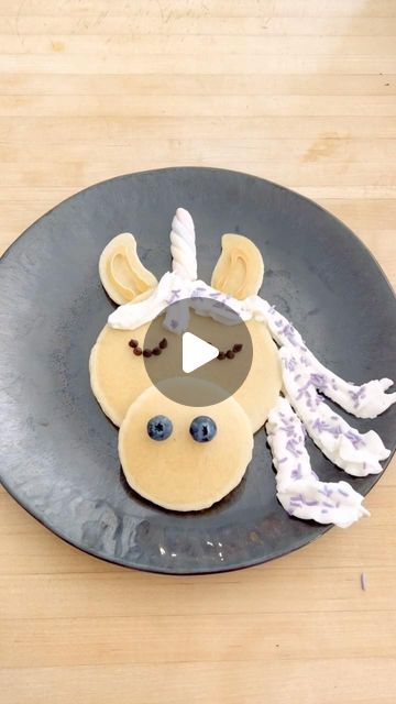 make.something.with.me🌟Jill Koopman on Instagram: "How to make UNICORN pancakes 🦄🦄🦄 . I was inspired by @cutefoodforkids and her CUTE WAFFLE UNICORN that I decided to make a pancake version. EASY to make and FUN to eat, save this and try it for your kids or unicorn lover.  . You need:  🦄a squeeze bottle 🦄pancake mix 🦄blueberries for nose 🦄chocolate chips for eyes  🦄whipped cream for hair 🦄purple sprinkles for hair  🦄marshmallow for unicorn horn . . #unicorn #makesomethingwithme #foodforkids #kidsfood #unicornpancakes #unicornfood #unicornfoodart #unicorns #unicornstuff #unicornlove #pancakes #pancake #foodart #toddlerfoodideas #momlife #cookingforkids #breakfastideasforkids #breakfastforkids #magicalunicorn #unicornbreakfast #pancakeart #pancakelover #recipesforkids" Unicorn Pancakes, Corn Pancakes, Pancake Art, Unicorn Foods, Pancake Mix, Cake Lover, Unicorn Horn, Unicorn Lover, Drink Ideas