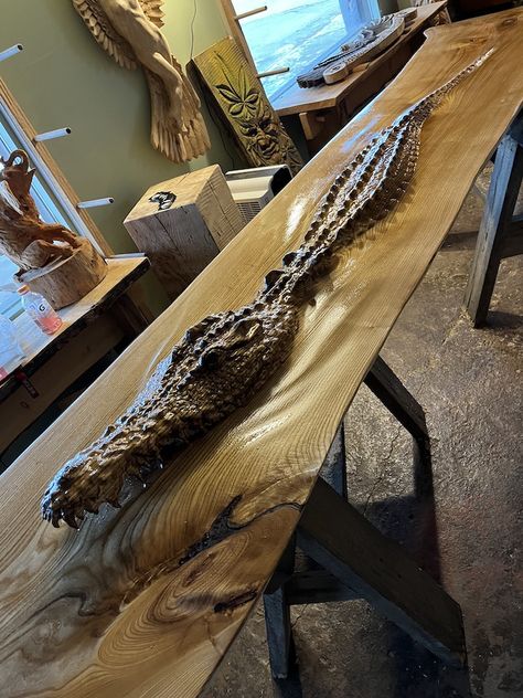 Wood Carving Table, Wood Carved Table, Crocodile Table, Crocodile Decor, Alligator Head Decor, Crocodile Statue, Alligator Clay Sculpture, Aligator Sculpture, Wood Bar Top