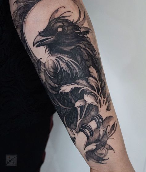 210+ Coolest Crow Tattoos Ideas With Meanings (2022) - TattoosBoyGirl Crow Tattoo Meaning, Crow Tattoo For Men, Black Crow Tattoos, Crow Tattoos, Crow Tattoo Design, Backpiece Tattoo, Crow Tattoo, Raven Tattoo, Spooky Tattoos