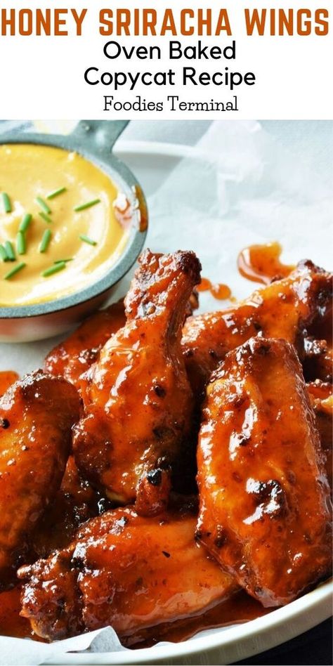 Healthy Wing Sauce Recipes, Sriracha Wing Sauce, Honey Sriracha Wings, Wingsgiving Party, Hot Wings Sauce Recipe, Wing Ding Recipes, Chicken Wing Recipes Oven, Wings Oven Baked, Best Wing Sauce