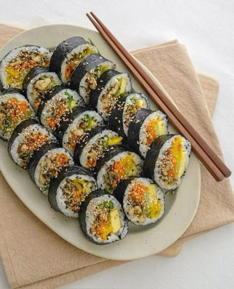 Lunch Ideas Korean, Delicious Japanese Food, Japanese Food Ideas, Kue Macaroon, Fancy Foods, Japanese Food Bento, Japanese Lunch, Homemade Foods, Healthy Food Inspiration