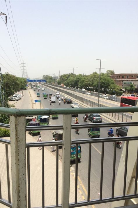 Beautiful Lahore-City-Road-Metro Bus Lahore Roads Snaps, Road Pic, Metro Bus, City Road, Girly Quotes, Marina Bay Sands, Pakistan, Places To Visit, Road