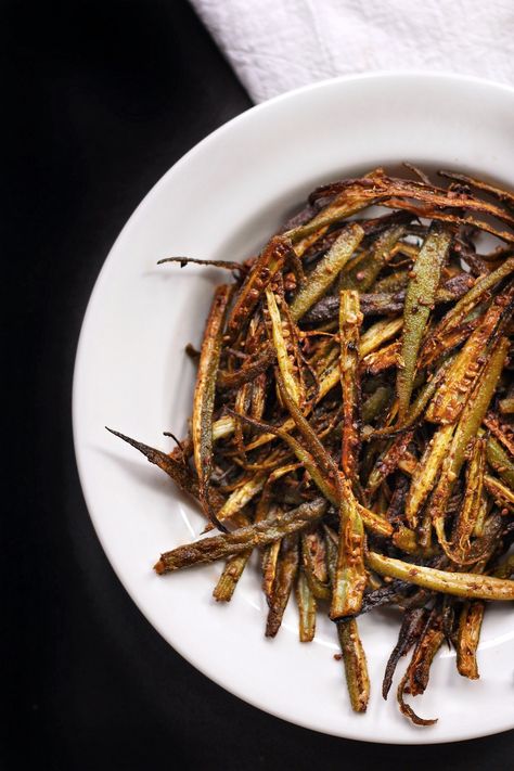 Kurkure Bhindi, Crispy Bhindi Fry, Okra Fry Indian, Okra Curry Indian, Indian Okra, Kurkuri Bhindi, Crispy Okra, Bharwa Bhindi Recipe Vedio, Indian Vegetable Recipes