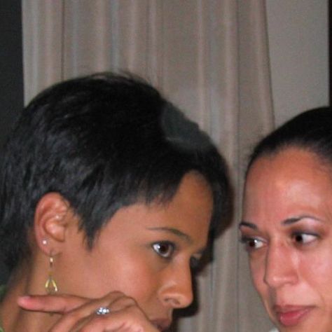 Maya Harris on Instagram: "Some things never change...🍁🧡🍁🧡 

(me and my big sister, Thanksgiving 2004)" Maya Harris, Some Things Never Change, Never Change, Other Woman, Big Sister, Classic Hollywood, Change Me, Hollywood, Thanksgiving