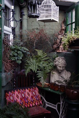 Moody Patio Decor, Witchy Patio Ideas, Maximalist Balcony, Gothic Patio Ideas, Moody Outdoor Patio, Moody Balcony, Witchy Balcony, Goth Balcony, Maximalist Patio