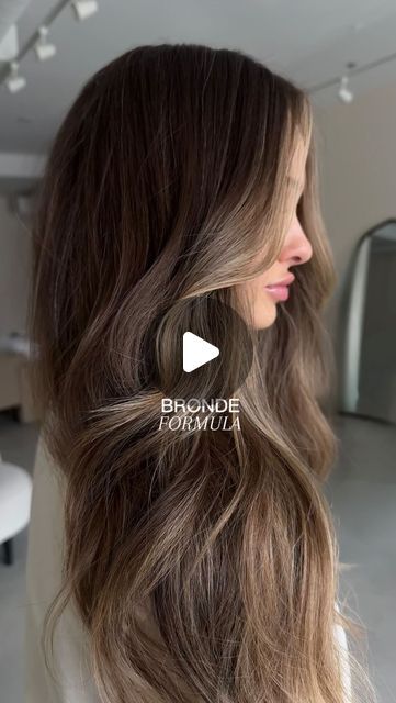 Taya Tkachuk on Instagram: "Bronde formula @redkenpro shades eq 👸🏽✨
 
Diagonal back placement with larger weaves to create pops and softness towards the face. Less is MORE for a dimensional bronde 
 
#haireducation #brondehair #redkenformula #dimensionalcolor" 7na Shades Eq, 7nw Shades Eq, Warm Blonde Shades Eq Formula, Blonde Shades Eq Formula, Bronde Formula Shades Eq, Teddy Bear Bronde Formula, Shades Eq Toner Formulas, Bronde Formula, Brunette With Money Piece