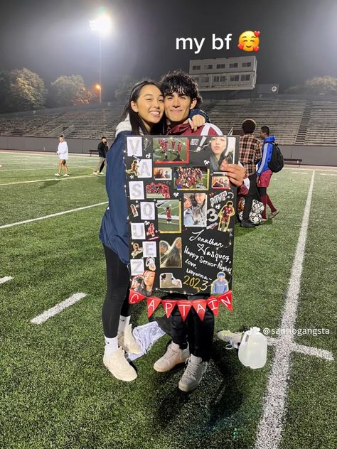 Bf Senior Night Gifts, Senior Night For Soccer, Senior Night Gift Ideas Boyfriend, Senior Track Poster Ideas, Soccer Bf Gift Ideas, Senior Night Posters Boyfriend, Senior Night Posters Track, Boyfriend Senior Night Gift, Cute Senior Night Posters