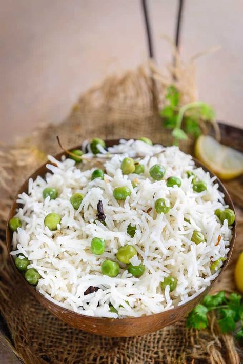 Matar Pulao served in a bowl. Peas Pulao Recipe, Peas Pulao, Buttery Corn, Indian Rice, Pulao Recipe, Rice And Peas, Honey Almonds, Rice Salad, Green Peas