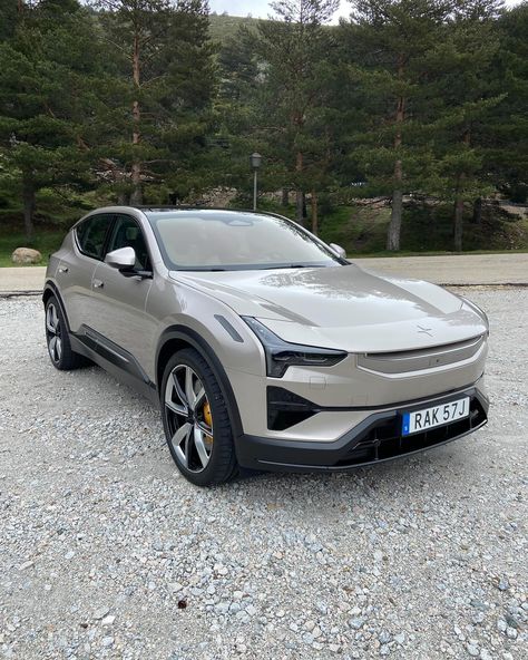 Polestar has a new family-size electric SUV. Which are you picking? 📸 @allie.crooks Polestar 3 BMW iX Mercedes EQE #polestar #polestar3 #suv #carstagram #carsofinstagram #premium #cars #swedishcar #autoexpress Polestar 3, Electric Suv, Pole Star, Car Lease, Family Car, Premium Cars, Electric Car, Cafe Food, Electric Cars