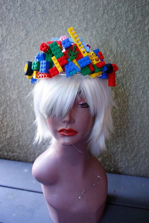 Lego tiara Lego Hat, Lego Ideas, Flower Dress, Flower Dresses, Headdress, Festival Captain Hat, Tiara, Captain Hat, Lego