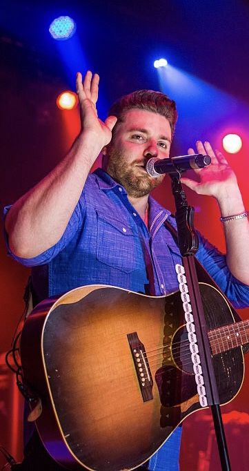 Chris Young Pictures 2023, Chris Young Songs, Chris Young Concert, Chris Young Music, Jason Momoa Shirtless, Alan Young, Walker Wallpaper, Rich Quotes, Dierks Bentley