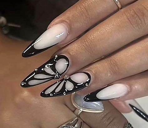 Black and White Butterfly Nails with Jewels French Nail Art, Her Nails, Almond Nails Designs, Almond Nail, Nail Forms, Nail Art Rhinestones, Butterfly Nail, Diamond Nails, Stick On Nails