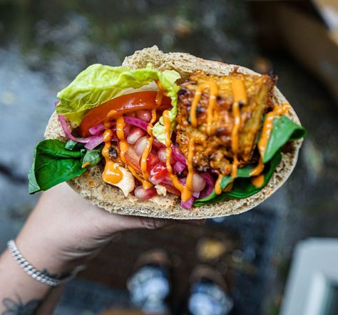 Vegan Sandwiches, Pita Pockets, Harissa Paste, Marinated Tofu, Crispy Tofu, Vegan Sandwich, Bean Curd, Pita Bread, Fresh Basil