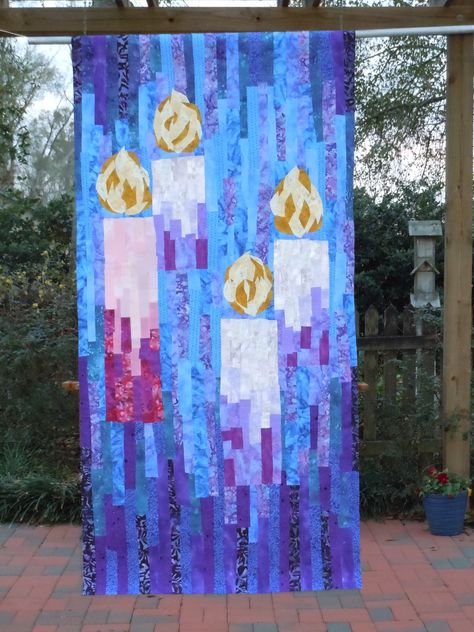 DSCN2973 Lent Symbols, Liturgical Banners, Advent Art, Quilt Hanging, Church Banners Designs, Church Banner, Altar Design, Worship Art, Clergy Stoles