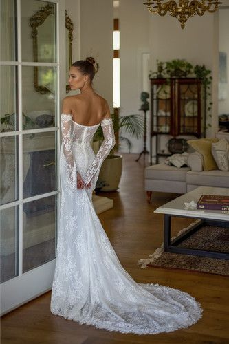 Lace Wedding Dress With Sleeves Backless, Wedding Dress Gloves Vintage, Fitted Wedding Dresses With Sleeves, Lace Deep V Wedding Dress, Lace Wedding Dress Backless, Wona Wedding Dress, Modern Sleek Wedding Dress, Wedding Dresses Pear Shape, White Elegant Dresses