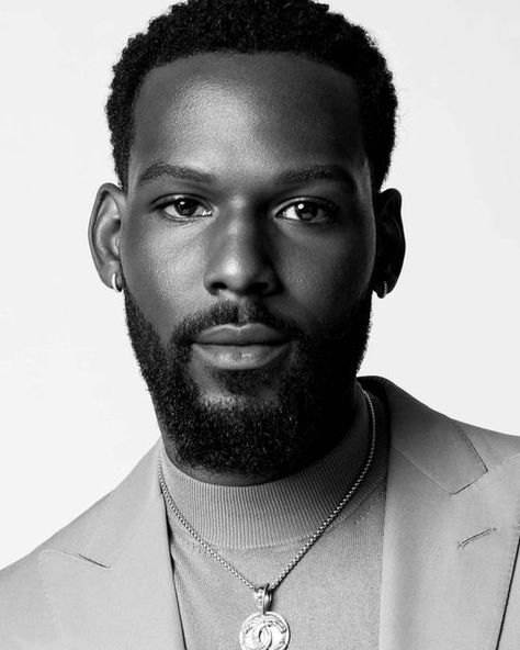 Kofi Siriboe, Dark Skin Men, Goddess Braids Hairstyles, Black Actors, Male Celebrities, Black Hollywood, Model Face, African Men, Black Man