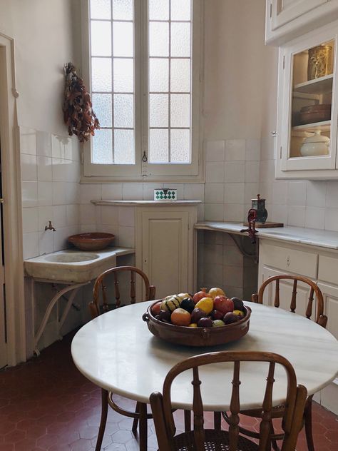 Kitchen from Antoni Gaudis apartment, Casa Mila, Barcelona Spain Spain Interior Design, Barcelona Kitchen, Bohemian Plants, Spain Kitchen, Casa Mila Barcelona, Kitchen Ideas Vintage, Spain Apartment, Casa Mila, Earthy Vibes