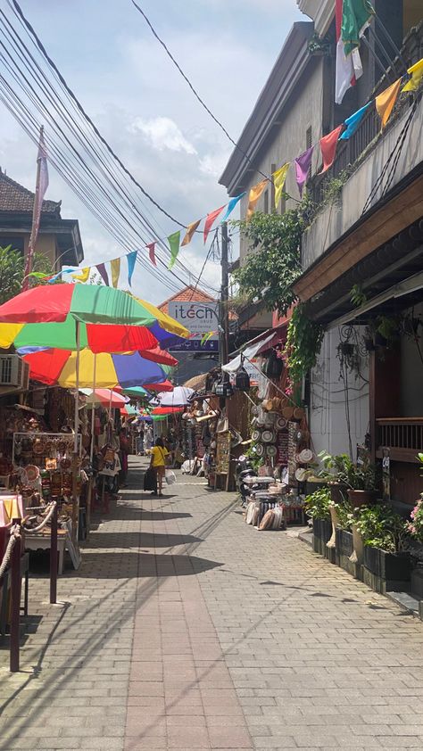 Bali Market, Bali Girls, Dream Holiday, Bali Travel, Ubud, Art Market, Live Life, Girls Trip, Bali