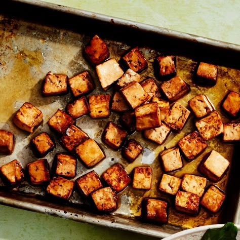 Roasted Tofu Recipes, Tofu Roasted Vegetables, Tofu With Roasted Vegetables, Honey Soy Tofu, Honey Glazed Tofu, Hot Honey Tofu, Tofu Roast, Balsamic Tofu, Tofu Ideas