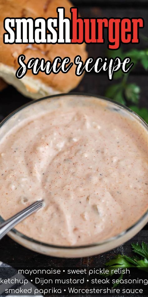 Easy to make smashburger sauce recipe! This is the creamy sauce is easiest burger sauce and will make your burger even better! Burgers Sauce Recipe, Cheeseburger Sauce Recipes, Burger Sauces Ideas, Hamburger Sauce Homemade, Sauce Recipes For Burgers, Party Melt Sauce, Sauces For Hamburgers, Burger Dressing Recipe, Homemade Hamburger Sauces